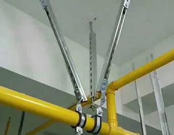 闸阀支撑架的质量要求。价格决定了鄂托克前抗震支撑框架的质量。
